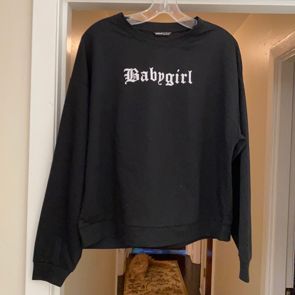 Babygirl sweat shirt